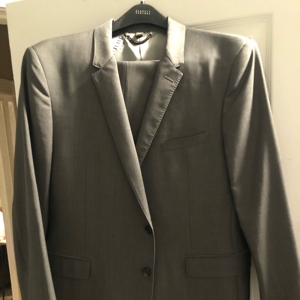 Burberry men’s suit - 58 R